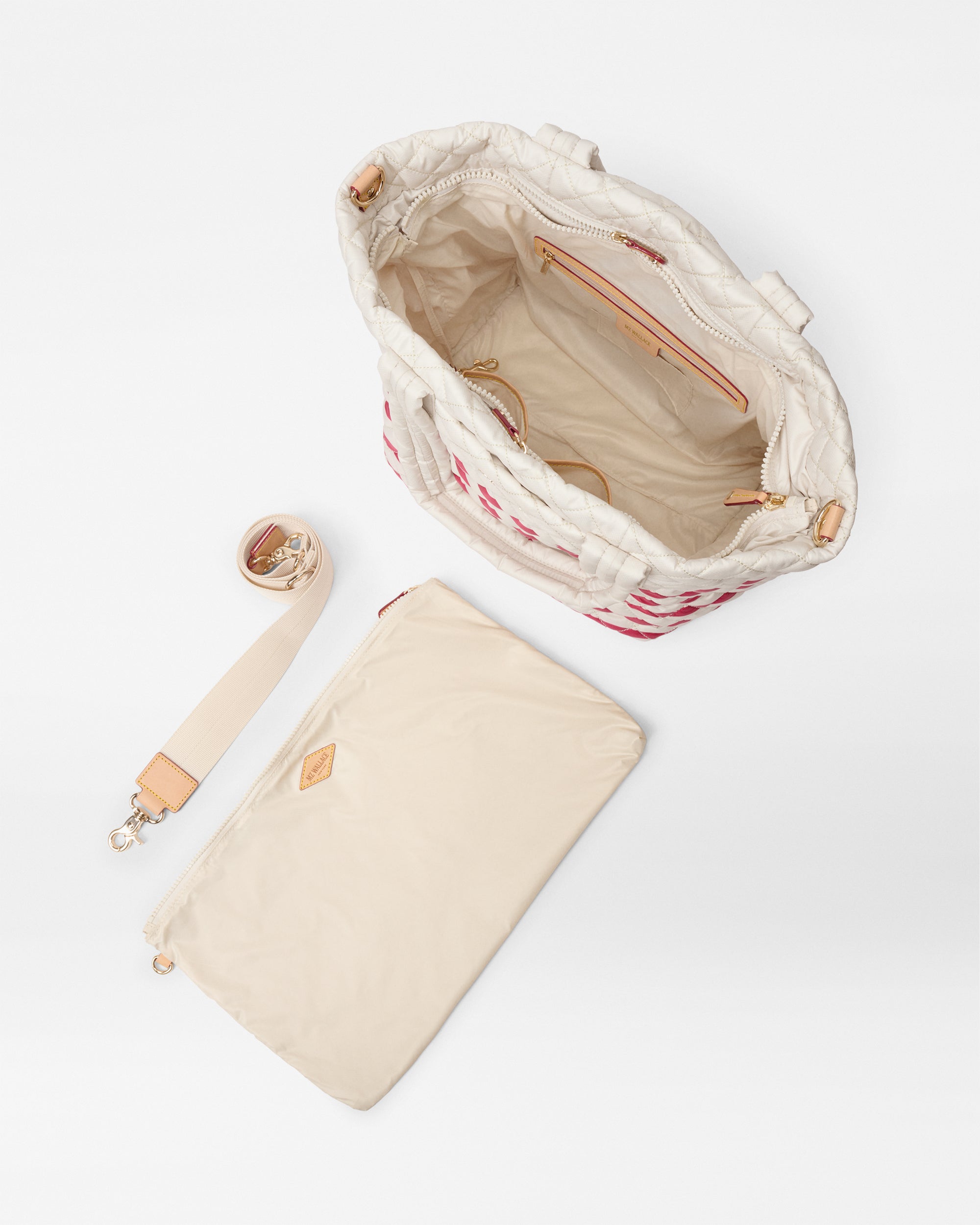 Sanshell/Apple Charter Stripe Medium Metro Tote Deluxe - Image 4