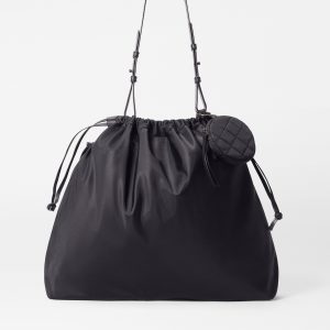 Black Waverly Shoulder